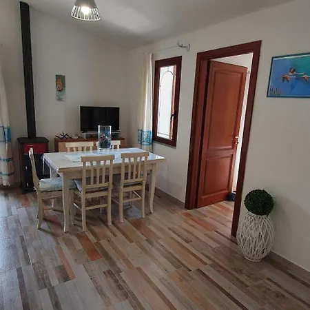 Ame House